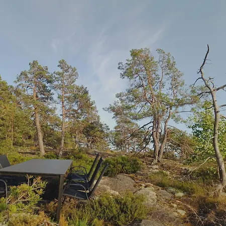 Archipelago Suites, 